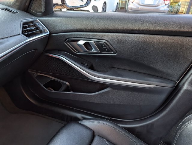 Used 2024 BMW 330i Sedan RWD image 24