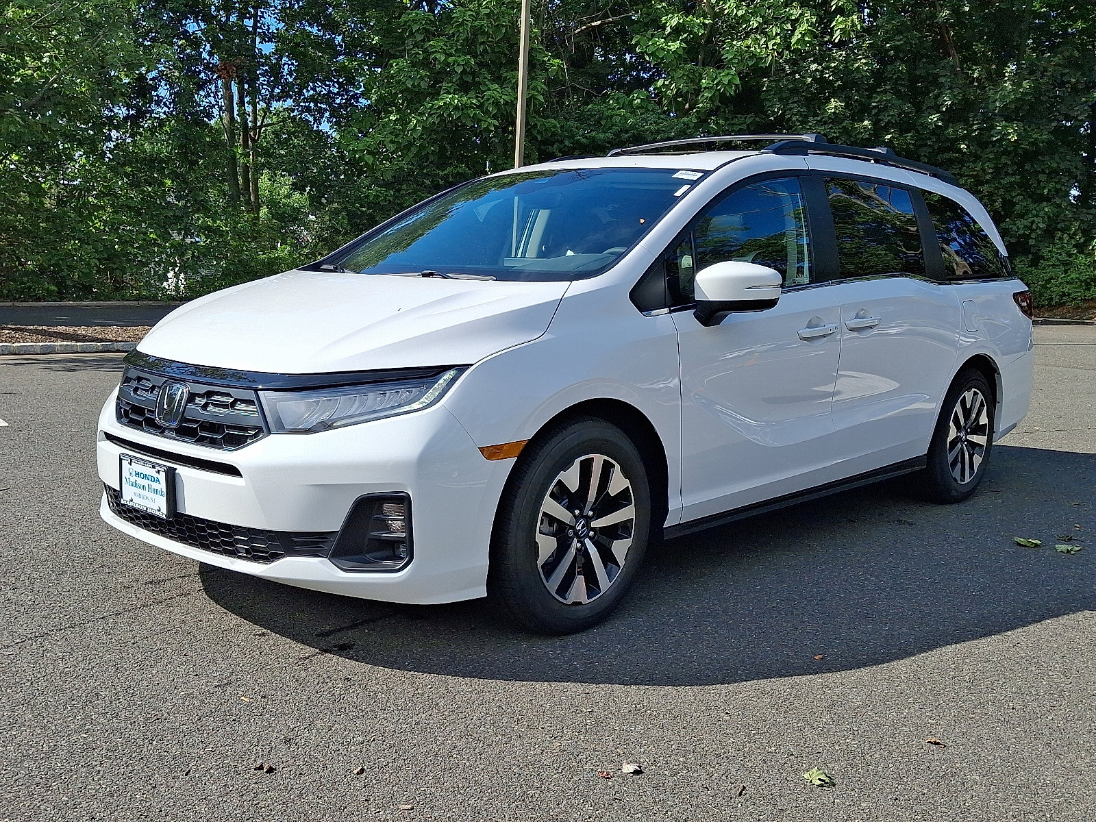 New 2026 Honda Odyssey EX-L image 3
