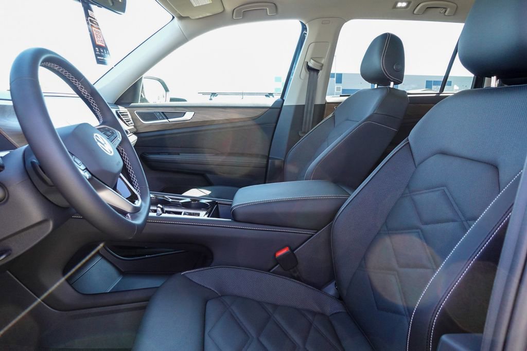 New 2026 Volkswagen Atlas SE image 13