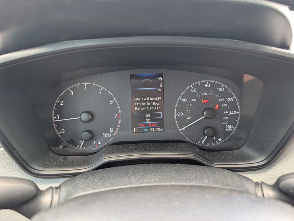 Used 2023 Toyota Corolla Cross LE w/ Moonroof Package image 17