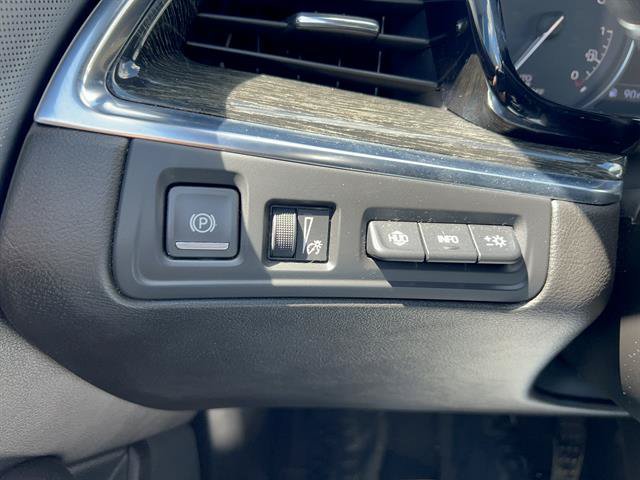 Used 2021 Cadillac XT5 Premium Luxury FWD image 26