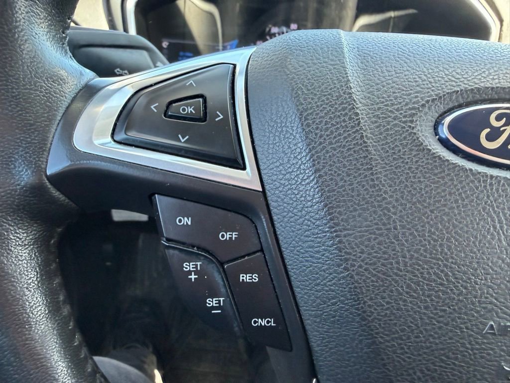 Used 2014 Ford Fusion SE w/ Equipment Group 202A image 14