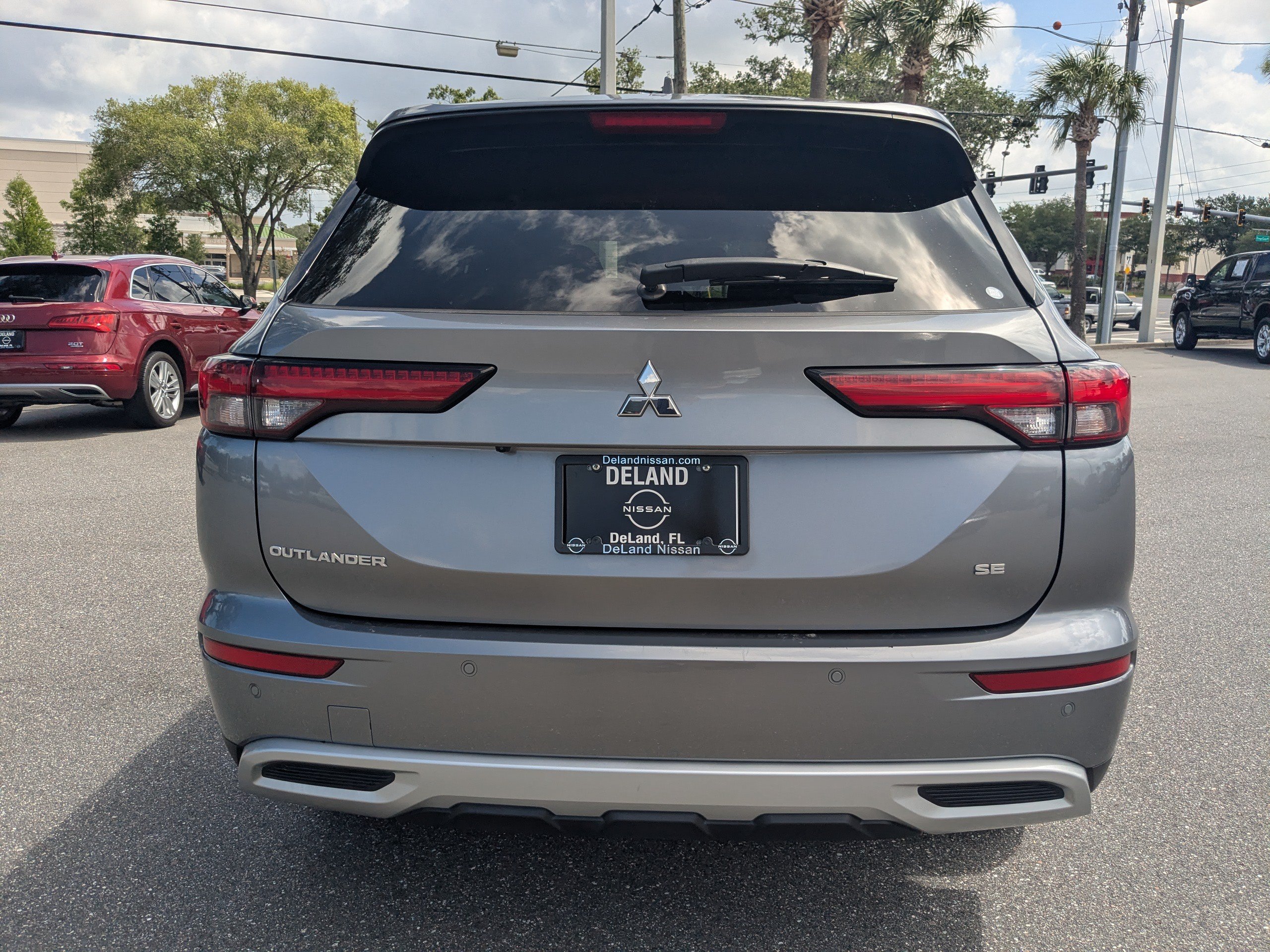 Used 2022 Mitsubishi Outlander SE FWD image 5