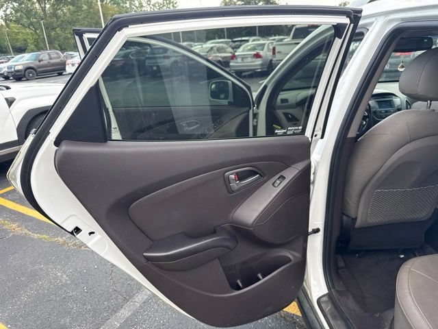 Used 2015 Hyundai Tucson Limited AWD/4WD image 18