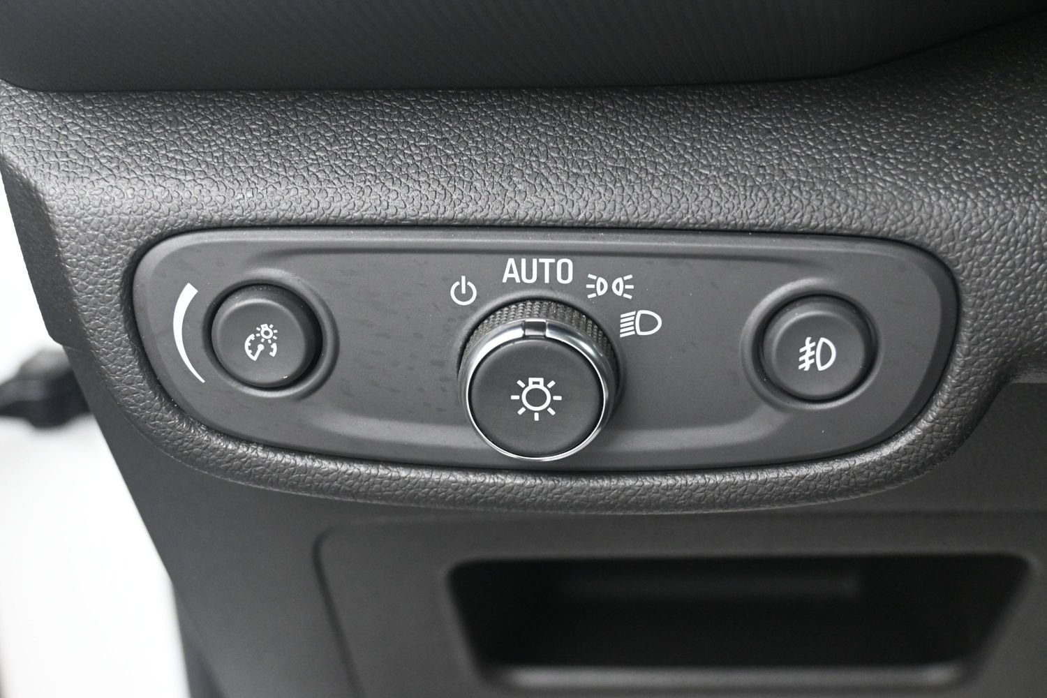 Used 2023 Chevrolet TrailBlazer RS w/ Convenience Package FWD image 19