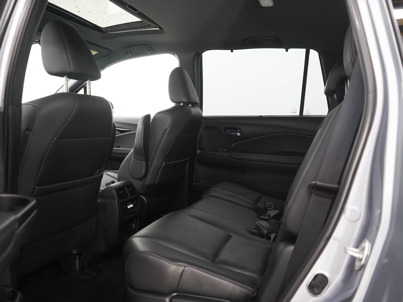 Used 2021 Honda Passport Elite image 18