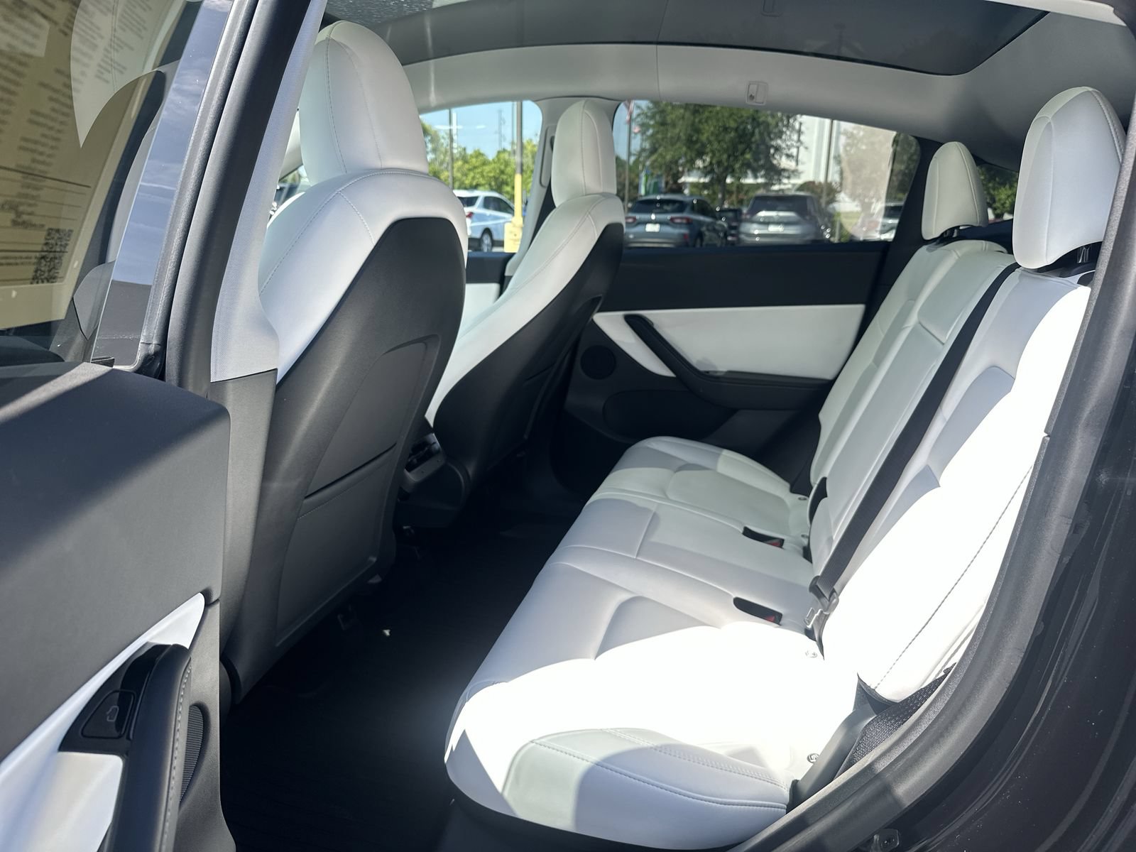 Used 2020 Tesla Model Y Long Range AWD/4WD image 31