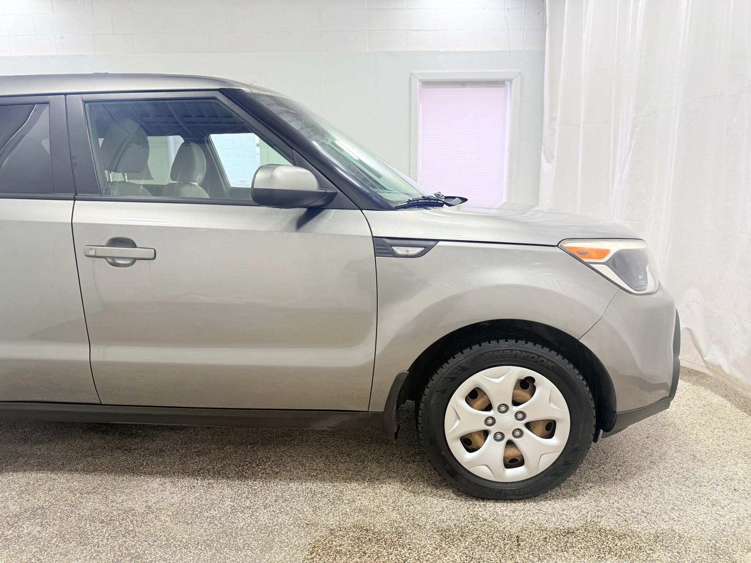 Used 2014 Kia Soul EV image 8