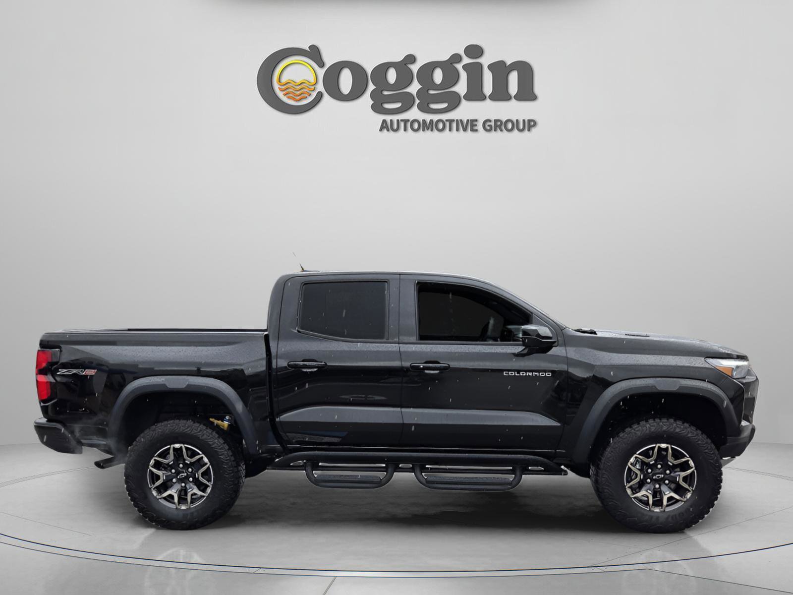 Used 2026 Chevrolet Colorado ZR2 w/ Technology Package AWD/4WD image 6
