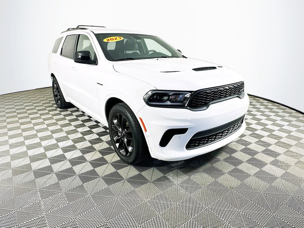 Used 2023 Dodge Durango R/T w/ Blacktop Package image 2