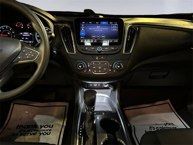 Used 2024 Chevrolet Malibu LT image 11