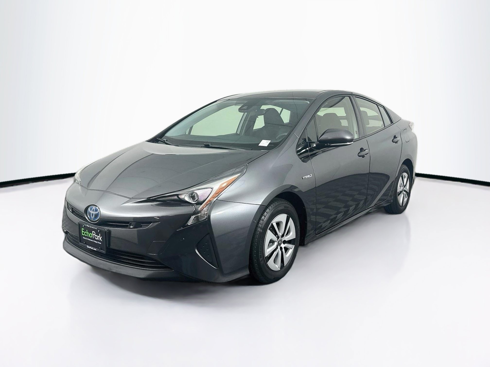 Used 2018 Toyota Prius Two w/ Prius Two Safety Plus Package FWD image 3