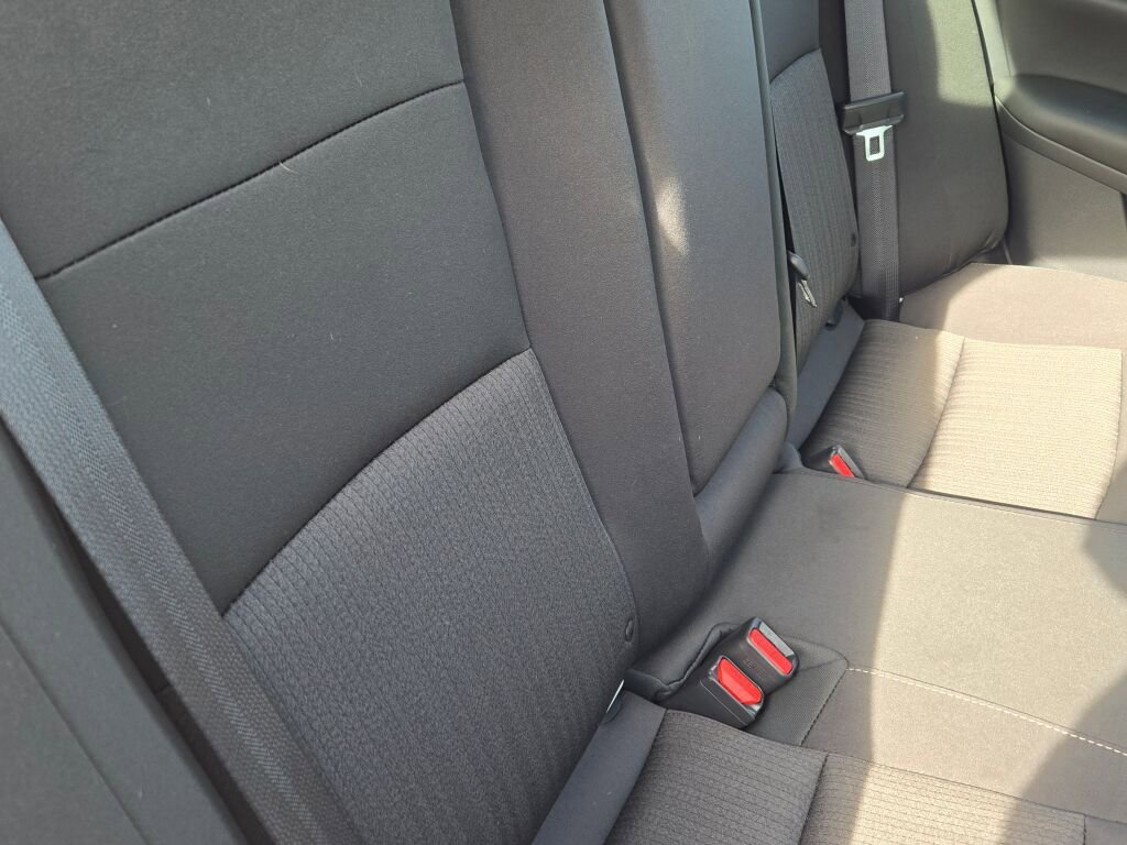 Used 2025 Nissan Altima 2.5 S image 11