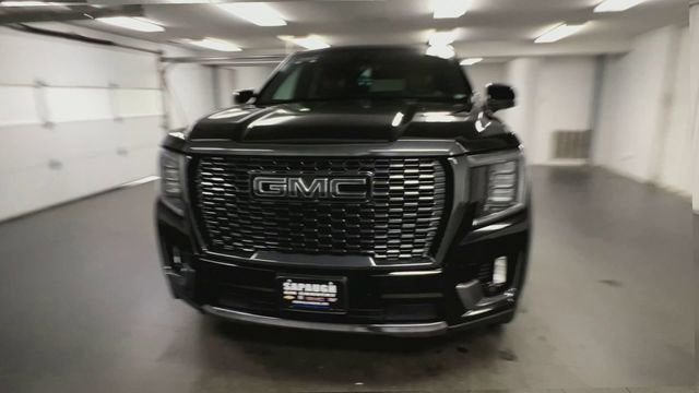 Certified 2024 GMC Yukon Denali Ultimate AWD/4WD image 3