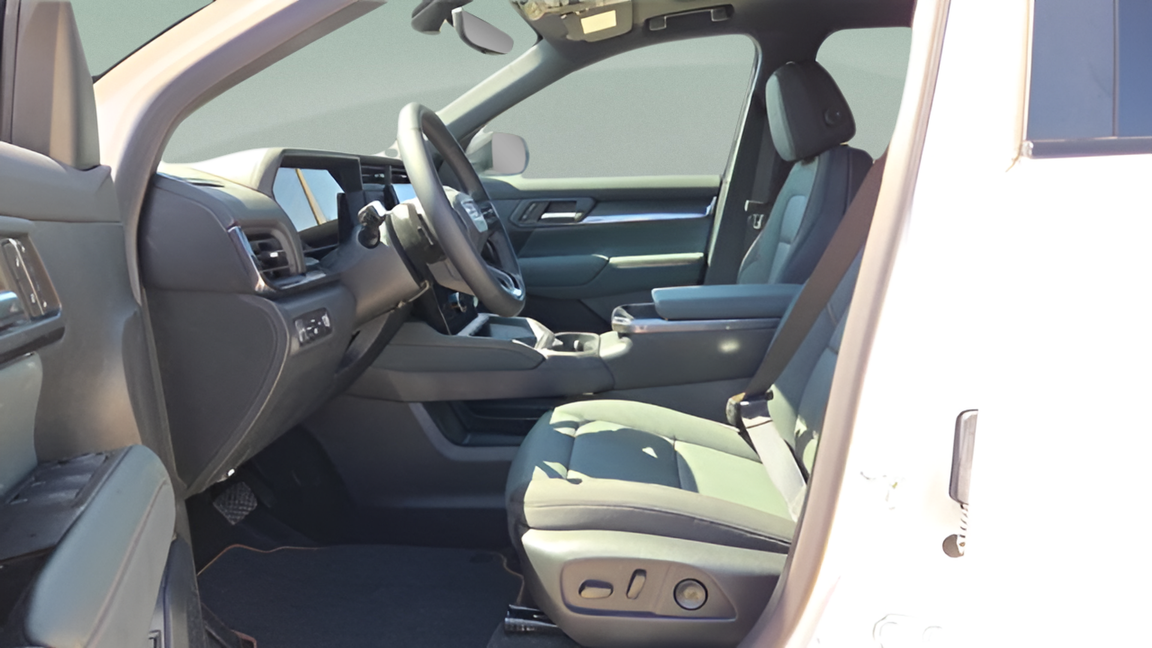 Used 2026 GMC Terrain AT4 w/ Convenience Package III AWD/4WD image 9