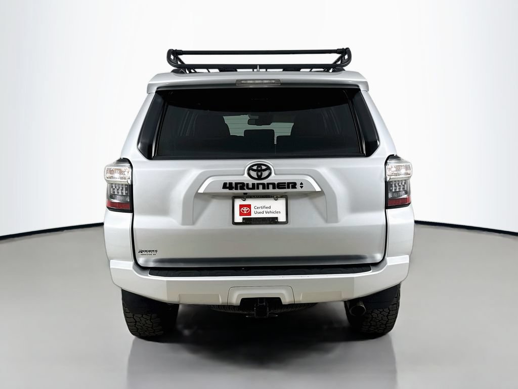 Certified 2022 Toyota 4Runner SR5 AWD/4WD image 7