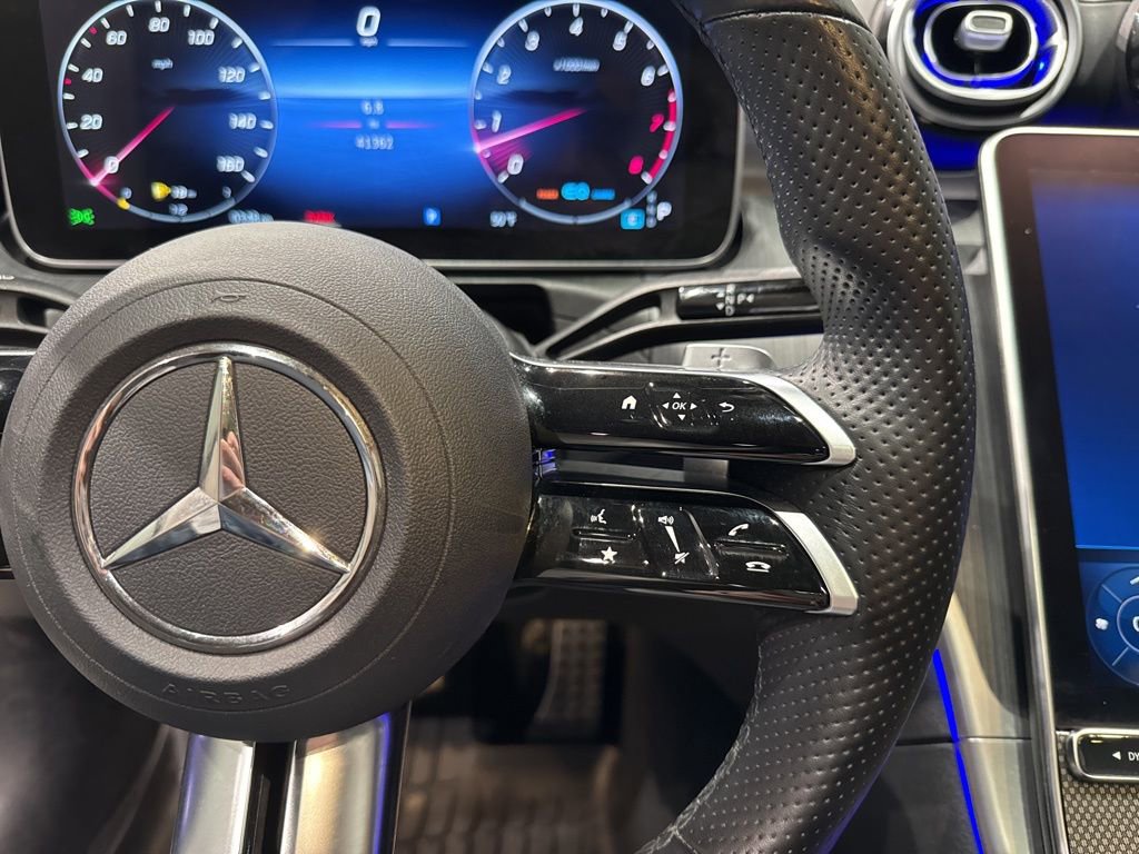 Used 2022 Mercedes-Benz C 300 4MATIC Sedan image 29