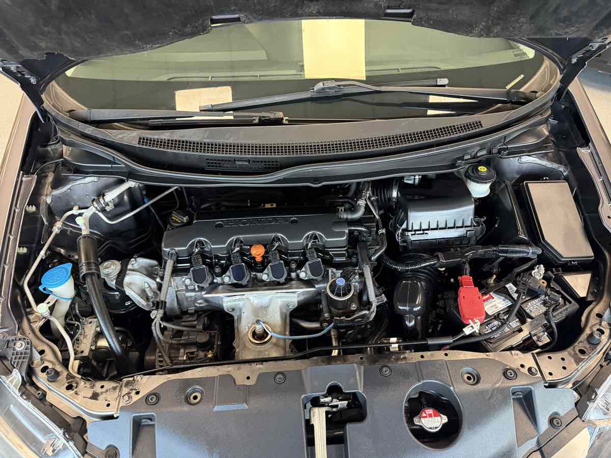 Used 2015 Honda Civic SE image 28