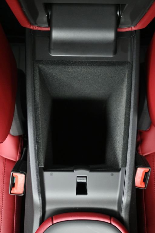 Used 2025 Porsche Macan Turbo Electric image 25