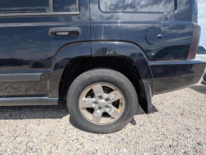 Used 2006 Jeep Commander 4WD image 14