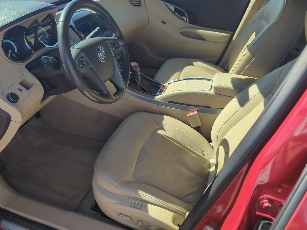 Used 2012 Buick LaCrosse Premium w/ Entertainment Package image 9