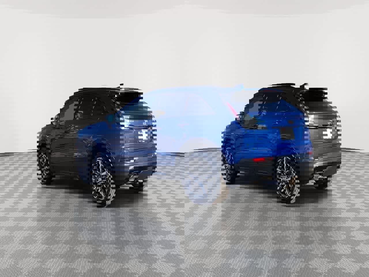 Certified 2023 Cadillac XT4 Sport w/ Cold Weather Package image 6