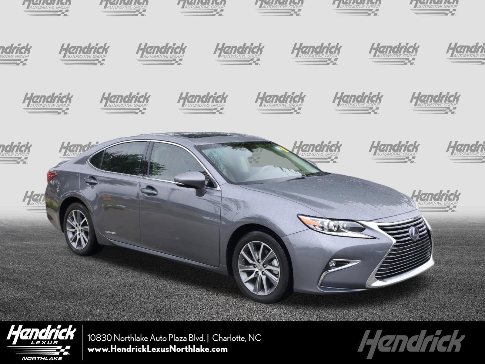 Used 2016 Lexus ES 300h w/ Luxury Package w/Wood Trim FWD image 1