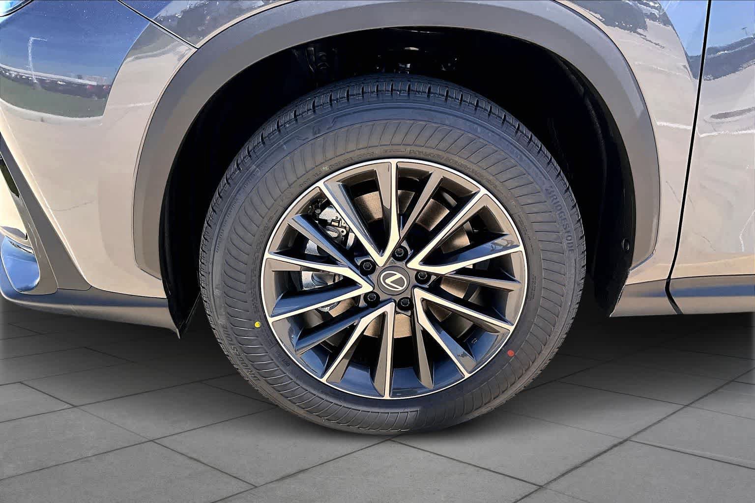 New 2026 Lexus NX 350 AWD w/ Premium Package image 20