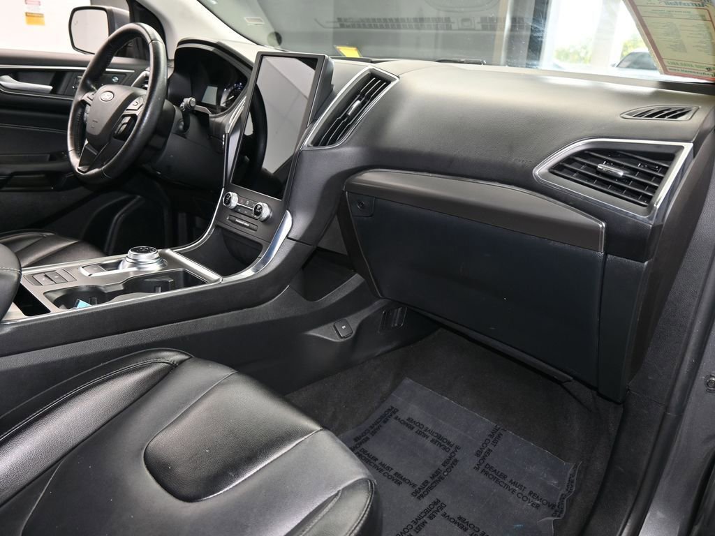 Used 2022 Ford Edge Titanium image 50