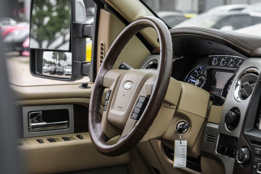 Used 2014 Ford F150 King Ranch w/ King Ranch Luxury Package RWD image 11