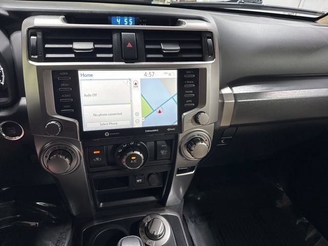 Used 2022 Toyota 4Runner SR5 Premium w/ Moonroof Package AWD/4WD image 20