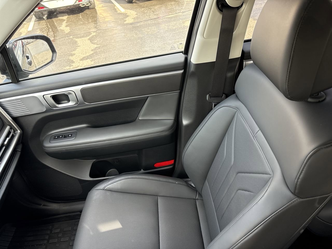 Certified 2025 Hyundai Santa Fe SEL image 20
