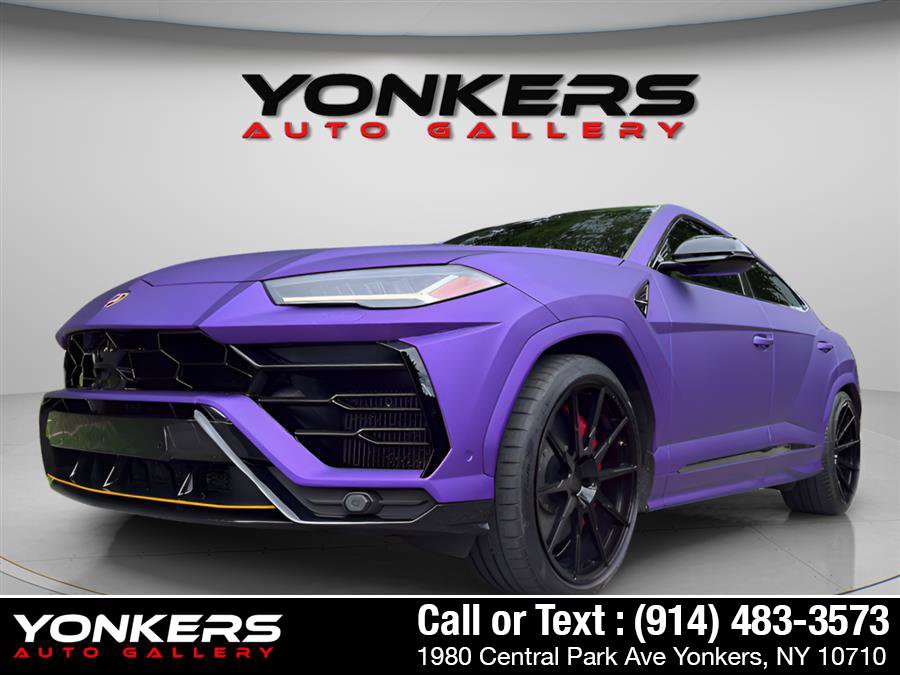 Used 2020 Lamborghini Urus AWD/4WD image 3