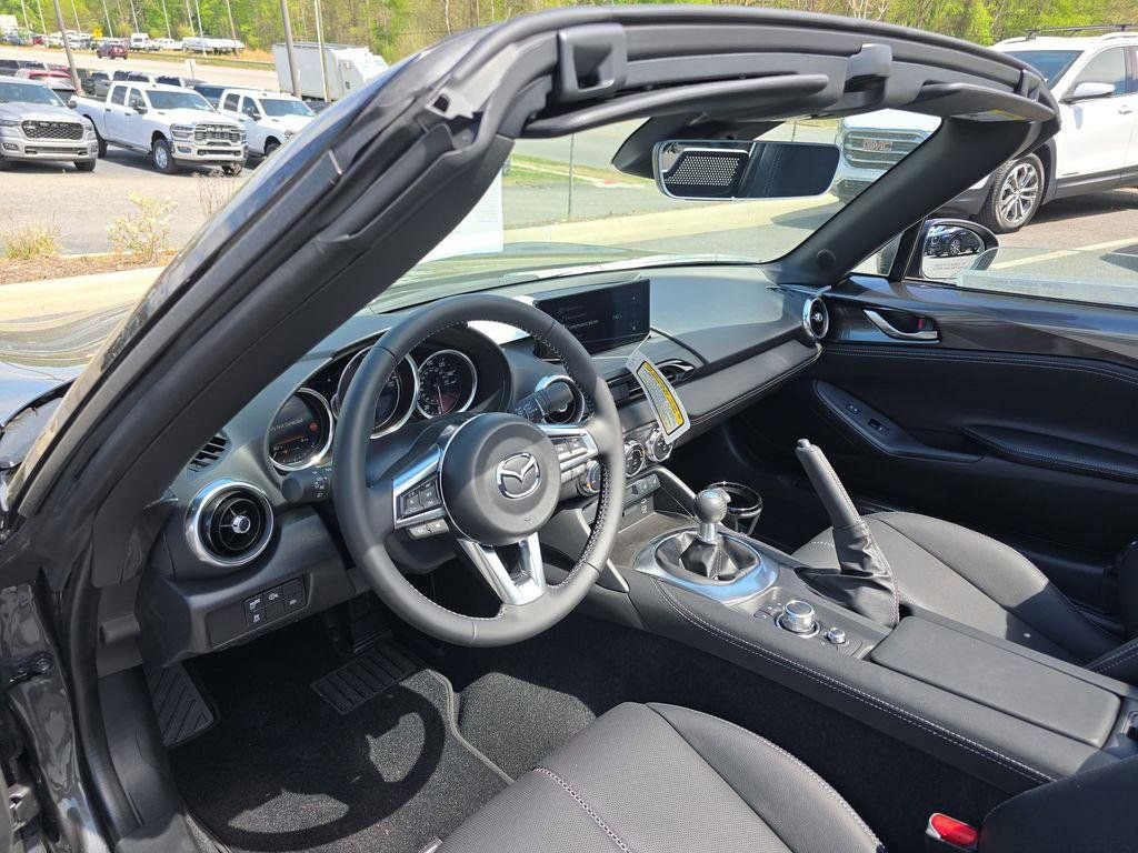 New 2026 MAZDA MX-5 Miata Grand Touring RWD image 16