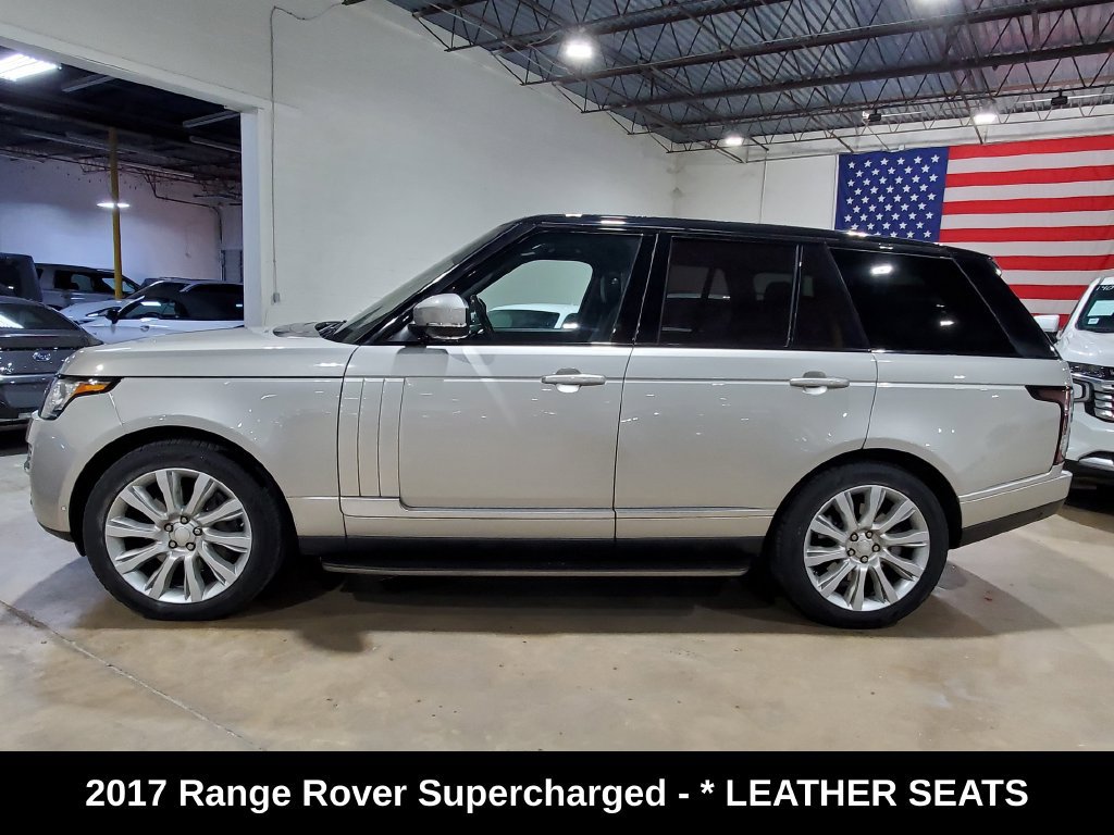 Used 2017 Land Rover Range Rover Supercharged AWD/4WD image 12