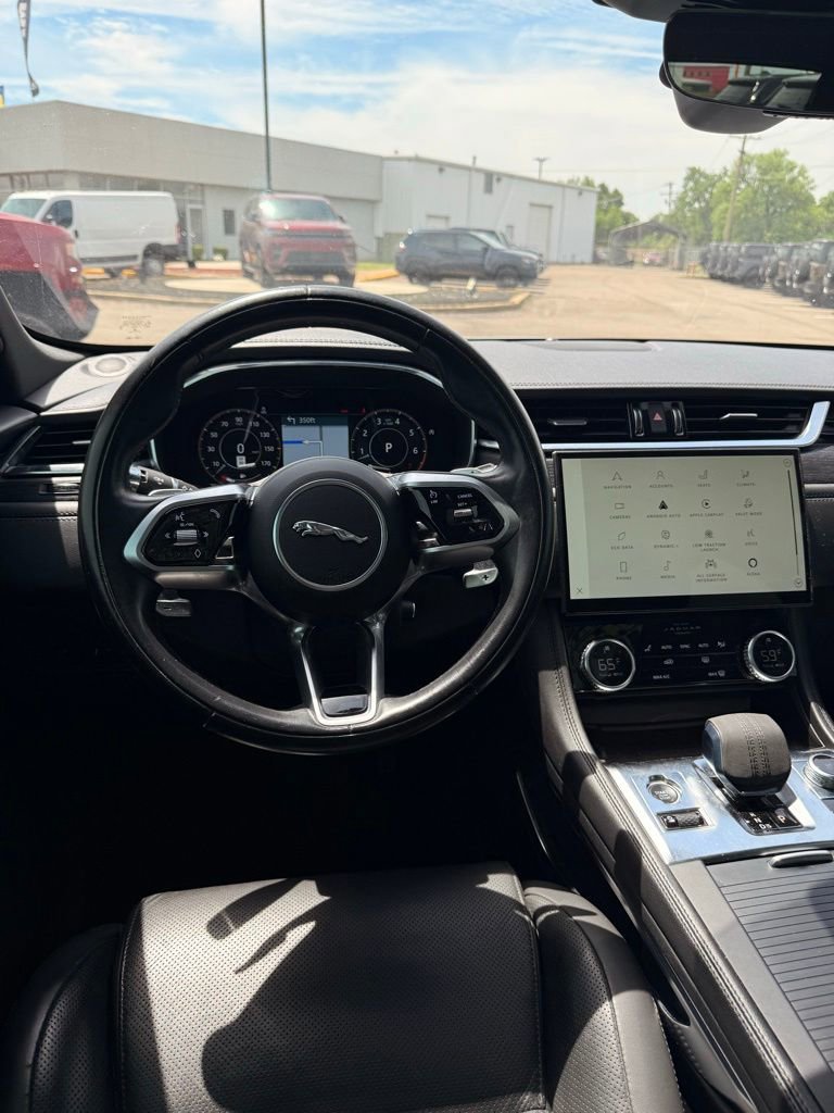 Used 2021 Jaguar F-PACE S AWD/4WD image 14