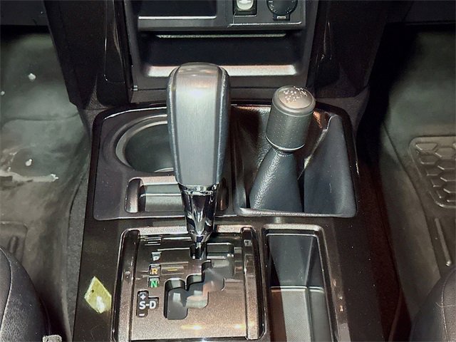 Used 2014 Toyota 4Runner Trail image 32