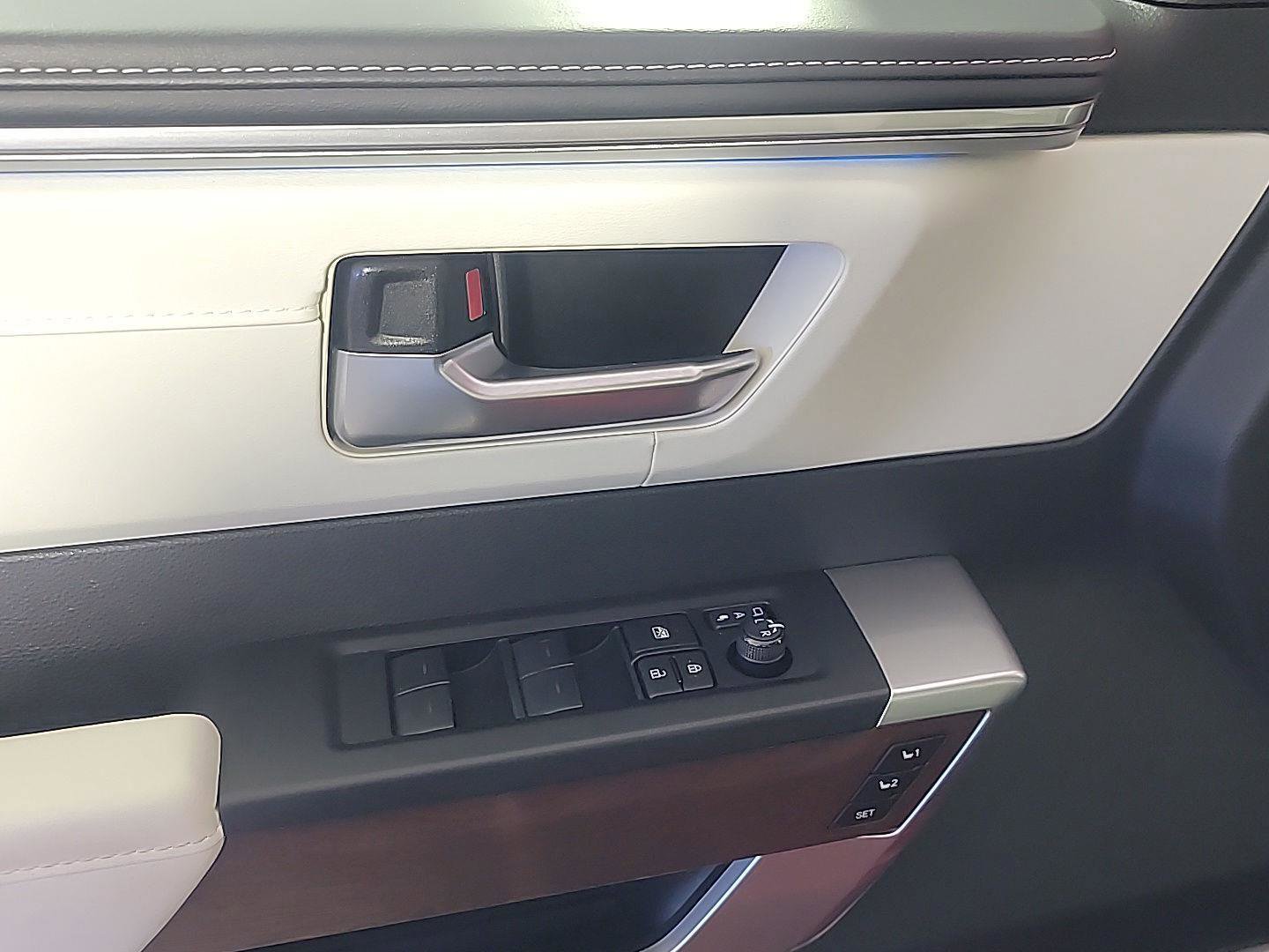 Used 2024 Toyota Tundra Capstone image 37