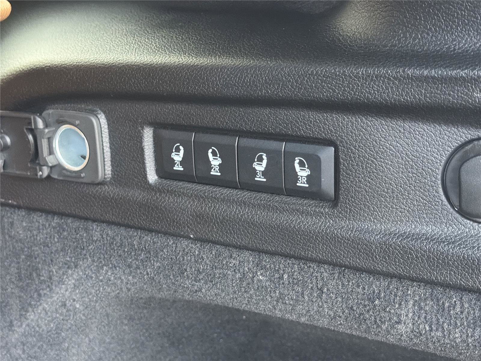 Used 2024 Jeep Grand Cherokee L Summit image 21