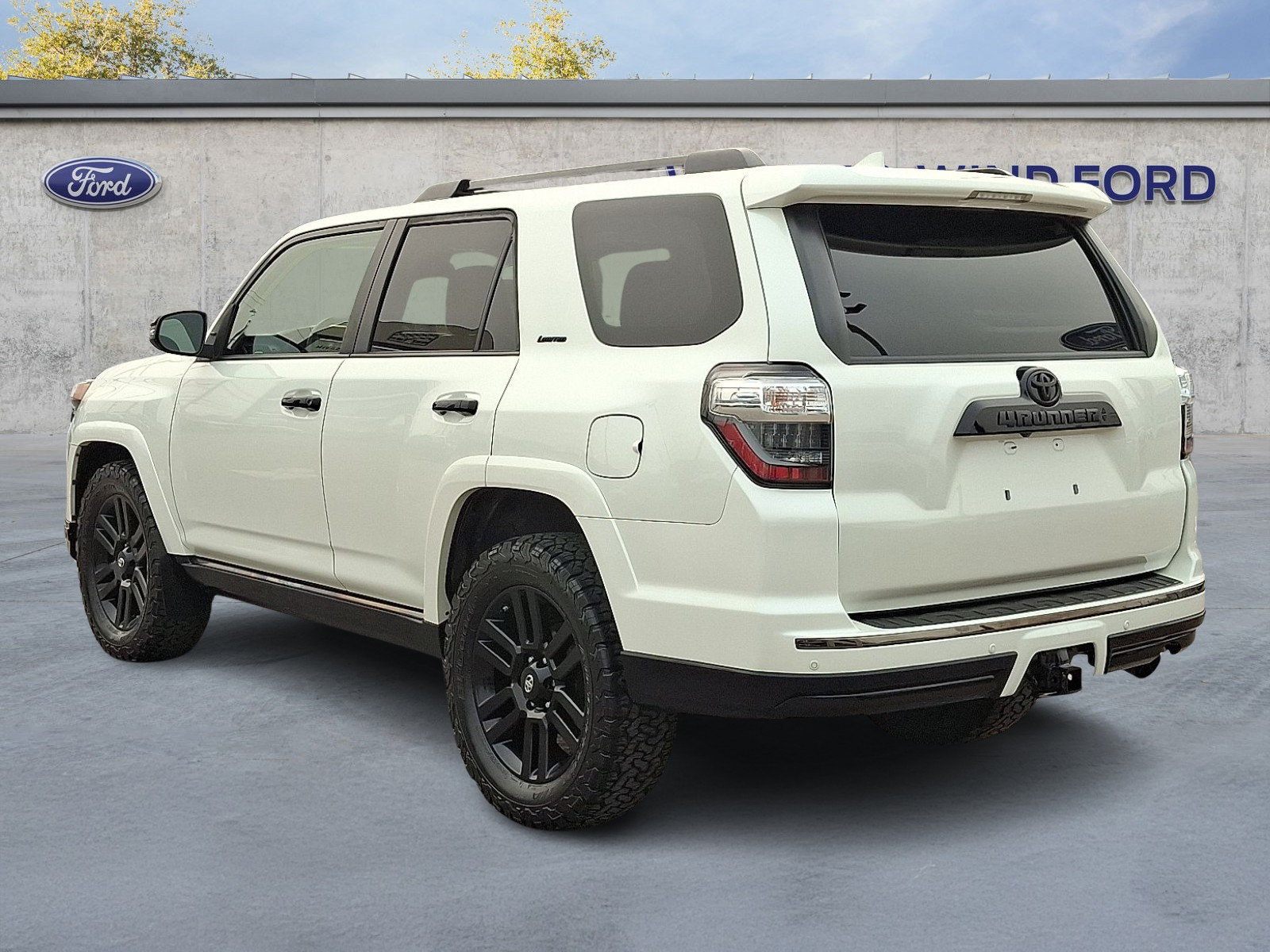 Used 2021 Toyota 4Runner Nightshade AWD/4WD image 4
