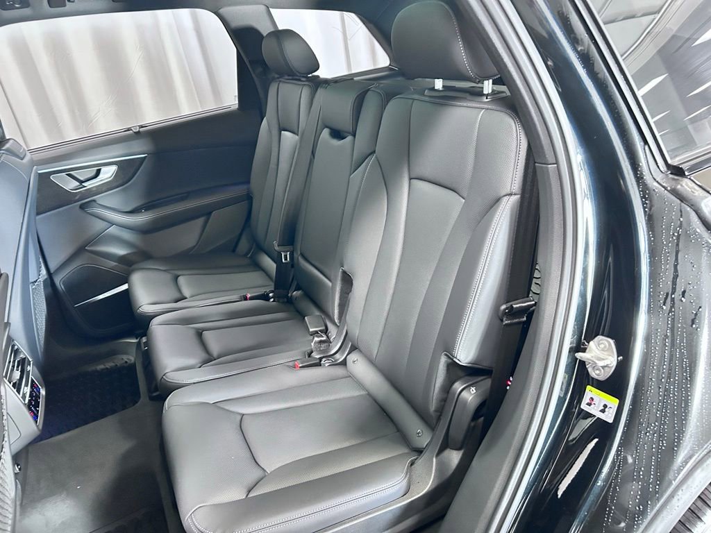 New 2026 Audi Q7 3.0T Premium Plus image 21