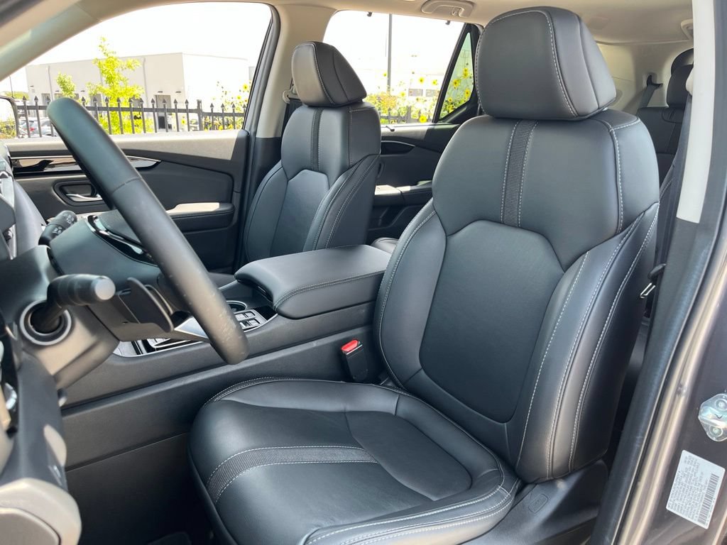 Certified 2025 Honda Pilot Touring image 26