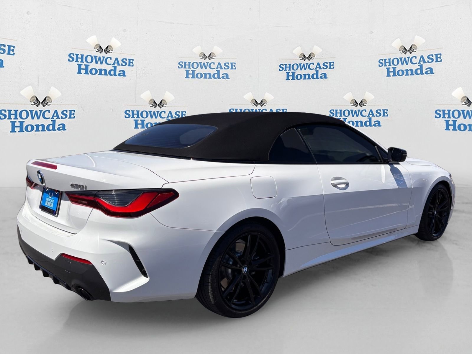 Used 2022 BMW 430i Convertible w/ M Sport Package RWD image 8