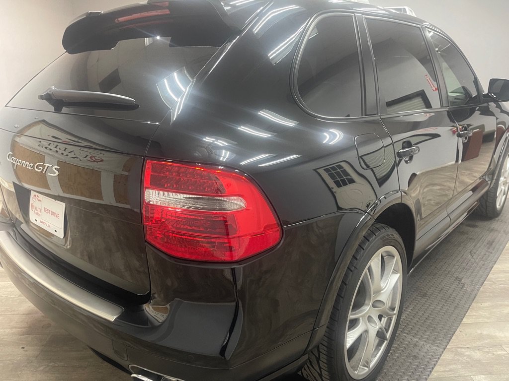 Used 2010 Porsche Cayenne GTS AWD/4WD image 7