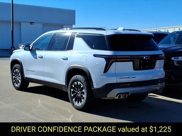 New 2026 Chevrolet Traverse Z71 w/ Enhanced Driving Package image 4