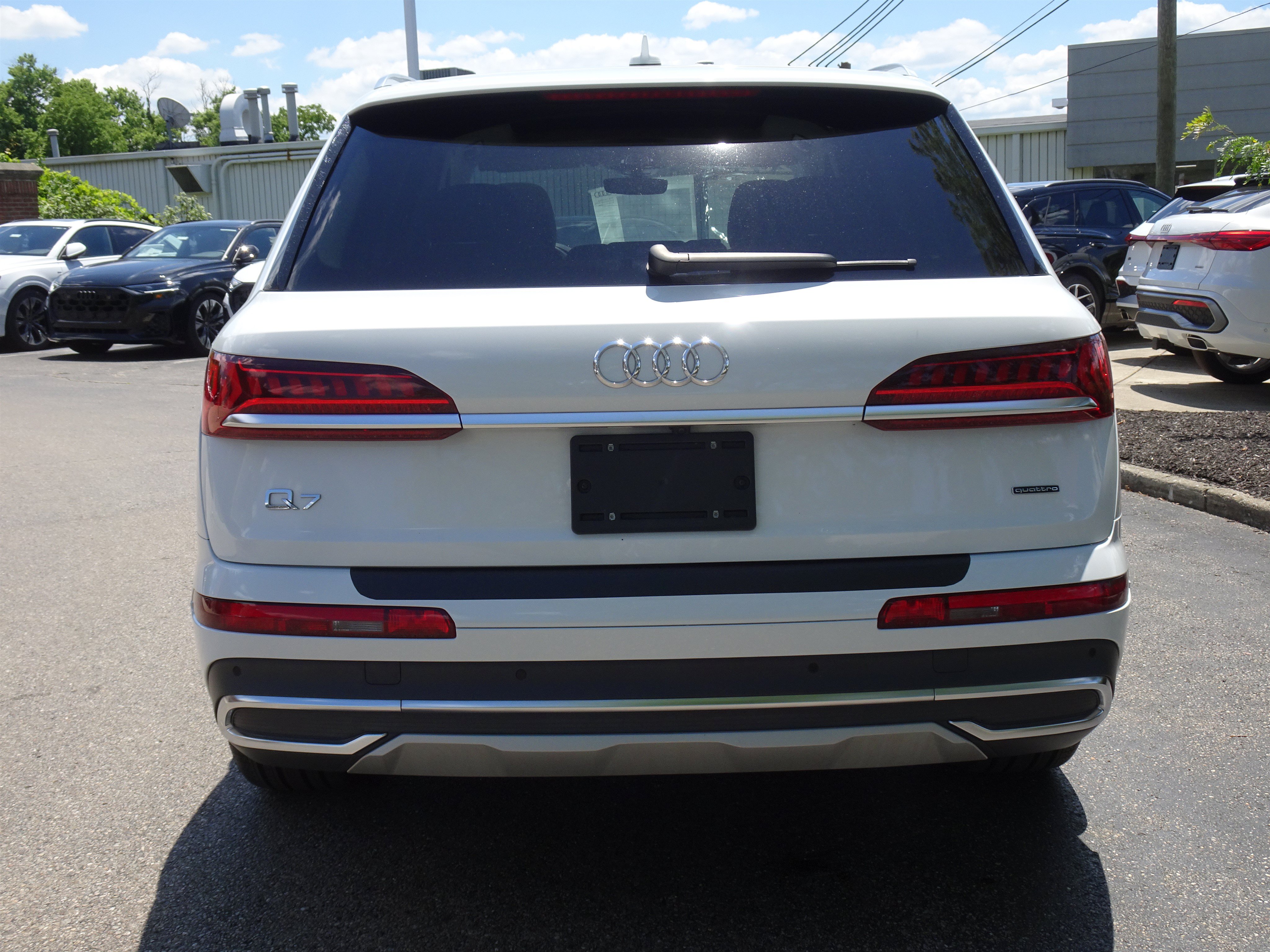 Certified 2023 Audi Q7 3.0T Premium w/ Convenience Package AWD/4WD image 4