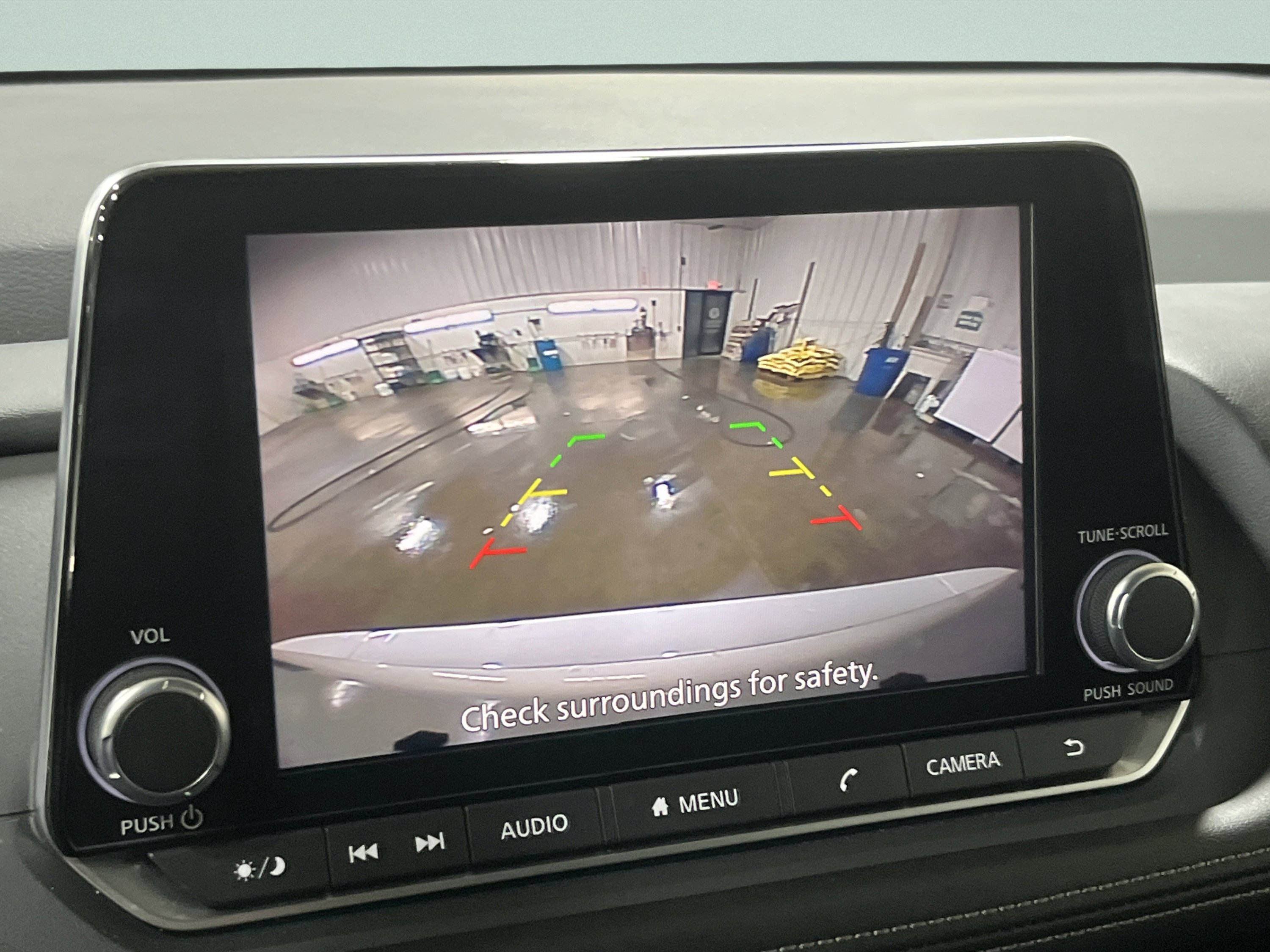 Used 2024 Nissan Rogue SV image 18