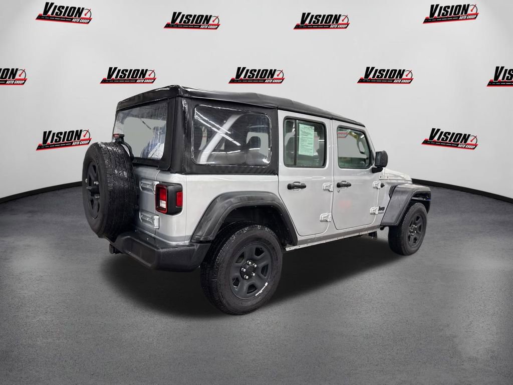 Used 2022 Jeep Wrangler Unlimited Sport image 5