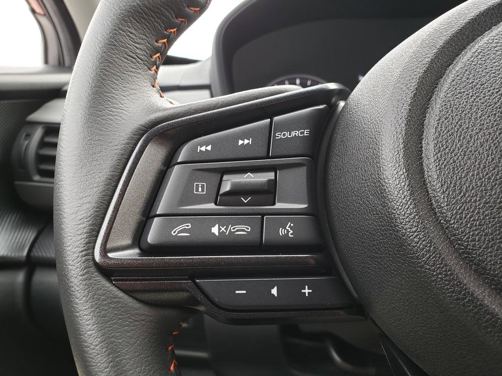 Used 2025 Subaru Crosstrek 2.5i Limited w/ Crosstrek Mirror Package AWD/4WD image 19