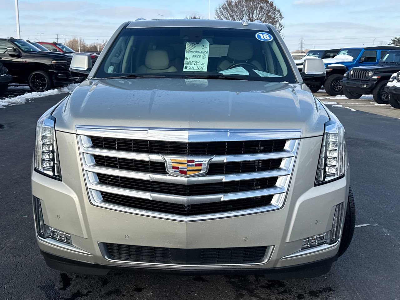 Used 2016 Cadillac Escalade Premium image 8